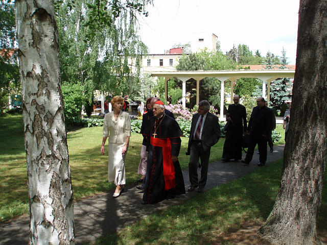 Z návštěvy kardinála Vlka v Toušeni - 20.5.2006